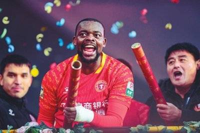 爱游戏平台app -美国洛杉矶暴乱背后谁在斗